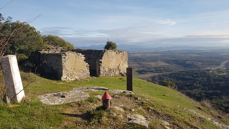 Arratobe / San Víctor, vistas al este / Mugimendi