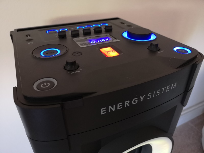 Energy Sistem presenta su nuevo altavoz Energy Party 6: luces